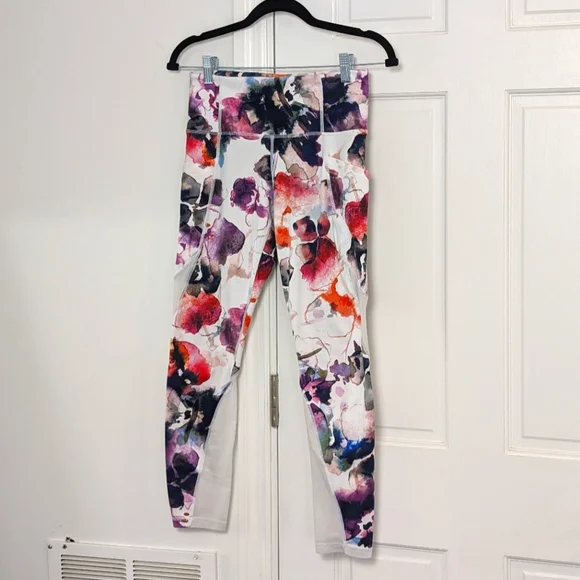 EUC Athleta Womens Watercolor Floral Mudra Mesh Detail 7/8 Leggings Size Small - Picture 2 of 11